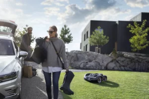 Husqvarna Automower® 435X AWD