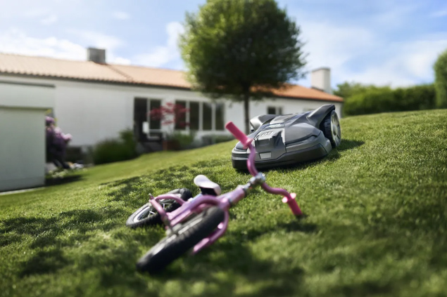 robotmaaier voor een oneffen terrein