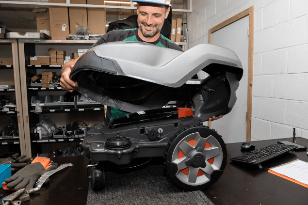 Onderhoud robotmaaier